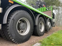 Mercedes-Benz Arocs 3240