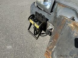 Renault Midlum 300 4x4 Winterdienst / Swiss-Vehicle