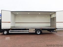 Renault D240 Bak met deuren + Klep 2.000 kg. Automaat. ...