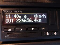 Renault D240 Bak met deuren + Klep 2.000 kg. Automaat. ...