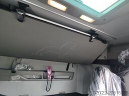 MAN TGX 26.540 6x2-4 LL Containerpritsche/Fassi 545