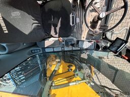 LIEBHERR A 918 Compact nur 7650 Arbeitsstunden !