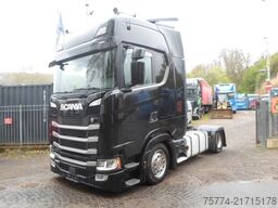 SCANIA S 500/Low Deck mit Aufliegen Getränke