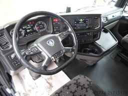 SCANIA S 500/Low Deck mit Aufliegen Getränke