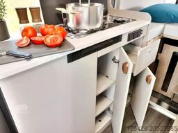 CARADO pro CV 602 *Schlafdach + Safety u. Pro-Paket*