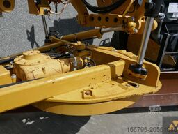 Caterpillar 12M3