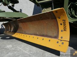 Caterpillar 130G Ex-army