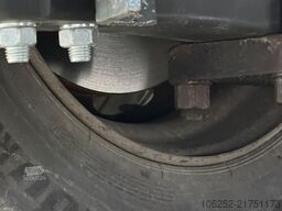 LAG 1-AXLE FUEL TANKER / CITERNE MAZOUT 25.000L - 5...