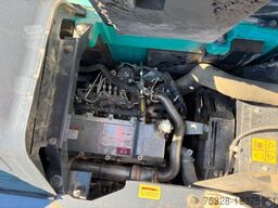 KOBELCO SK 270 SRNLC-5 OilQuick OQ70/55 Böschungslöffel