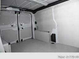 CITROEN Jumpy Kastenwagen M (L2) 2.2 BlueHDi 150 Auto