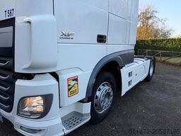 DAF XF 106.460 / Super SpaceCab / Euro6 / 4x2 / 2x ...
