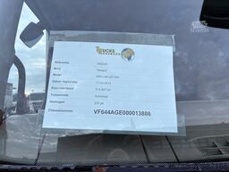 Renault Midlum 220 DXI + VERHUIS LIFT 1500kg + MANUAL +...
