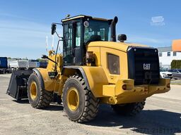 Caterpillar 930M ŁADOWARKA KOŁOWA
