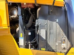 Caterpillar 930M ŁADOWARKA KOŁOWA