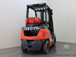 Toyota 02-8FGF25