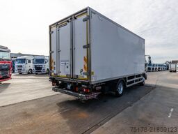 RENAULT MIDLUM 220 DXI +TK T1000 R MT+DHOLLANDIA
