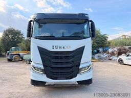 Iveco X-WAY 530