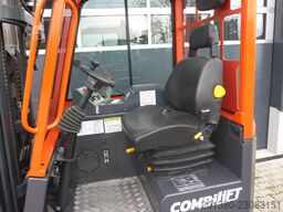 Combilift C4000 CB