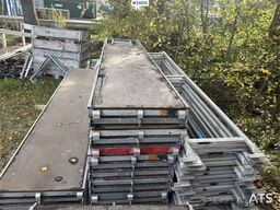  Plettac Assco Scaffolding with 88 frames, bracing,