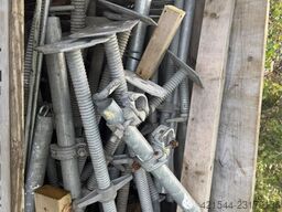  Plettac Assco Scaffolding with 88 frames, bracing,