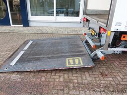 Scania P320 4X2 Bak + Dhollandia klep 2000 kg  1x bed