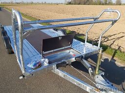 Brian James Trailers A4 Motorsport Trailer Aluf. Reifenregal