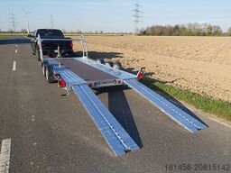 Brian James Trailers A4 Motorsport Trailer Aluf. Reifenregal