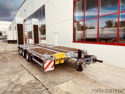 Möslein TT 31  31 t GG Tridem- Tieflader 3 Achs, gelenktNeufahrzeug