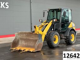 KOMATSU WA70-6 Radlader inkl. Gabel Schaufel 2013 45kW