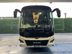 MAN Lion's Coach