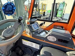 Combilift CBE2500 TRIPLEX 4900 POSITIONER CABIN