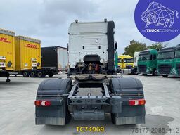 Mercedes-Benz Arocs 1943