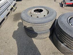 BRIDGETONE AND OTHERS 8 USED TRAILER TIRES  SIZE 265/70 R19.5 WITH RIM