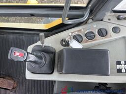 Komatsu Komatsu WA 65-3 Nur 6.320 BH + Schaufel 0,7 m³