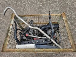 MAN Bak met vrachtwagen onderdelen