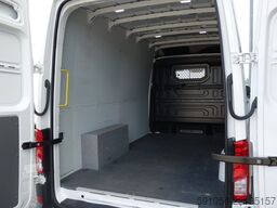 Volkswagen Crafter 35 Kasten 4Mot L2H2 LED/STDHZG/AHK/KAM