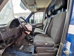 VOLKSWAGEN Crafter 2.0TDI/100KW KÜHLKOFFER/ UNFALL!