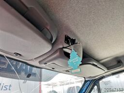 VOLKSWAGEN Crafter 2.0TDI/100KW KÜHLKOFFER/ UNFALL!