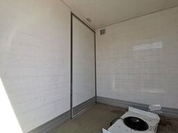 VOLKSWAGEN Crafter 2.0TDI/100KW KÜHLKOFFER/ UNFALL!