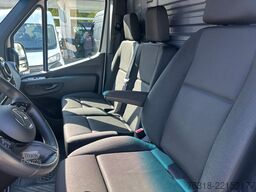 Mercedes-Benz Sprinter 317 Kasten L2H2 Autom. Kamera MBUX Navi
