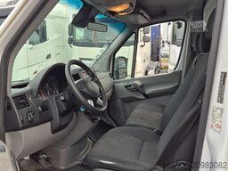 Mercedes-Benz SPRINTER 516 CDI
