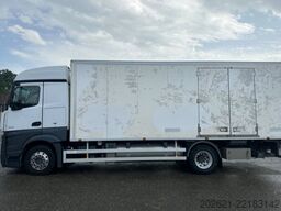 MERCEDES-BENZ Actros 1842 4x2 Kühler Gas