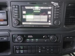 Scania P320 4x2 Bak + Dhollandia Klep 2000 KG + bed