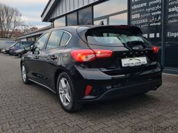 FORD Focus Limo 1.5 TDCi AUT  Cool & Connect