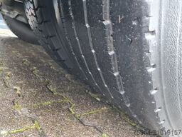 MERCEDES-BENZ Atego 1527 - Pritsche + Palfinger Kran mit FB