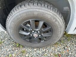 LMC Cruiser V 646 G Messepaket zubuchbar!/Alu/Navi/Kamera/Tempo/Fahrradträger/Markise