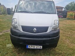 Renault Mascott