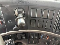 Volvo FM 12.380 + HMF 2220 K5 + 8X4 STEERING +TIPPER ...