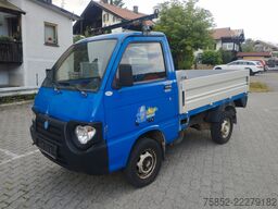 Piaggio Quargo Pritsche 0,7 D