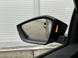 SKODA 1.5TSi DSG Monte Carlo ACC NAVI KAMERA LM18